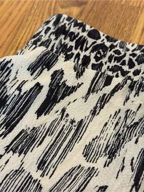 Derek Lam Black and White Textured Print Skirt